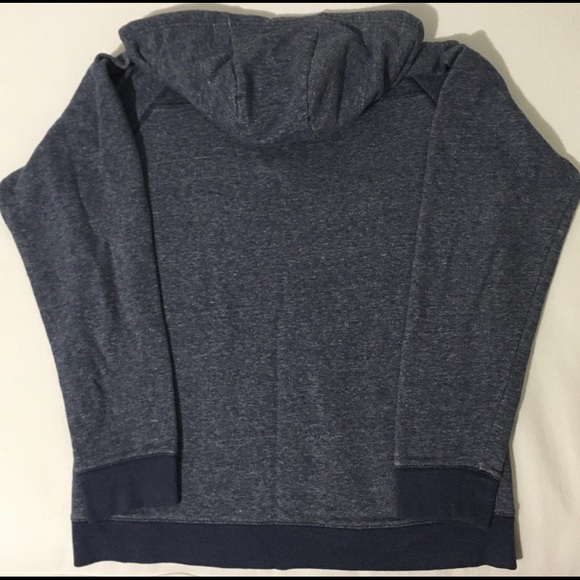 **SOLD!!!**Columbia Hoodie - Picture 4 of 5
